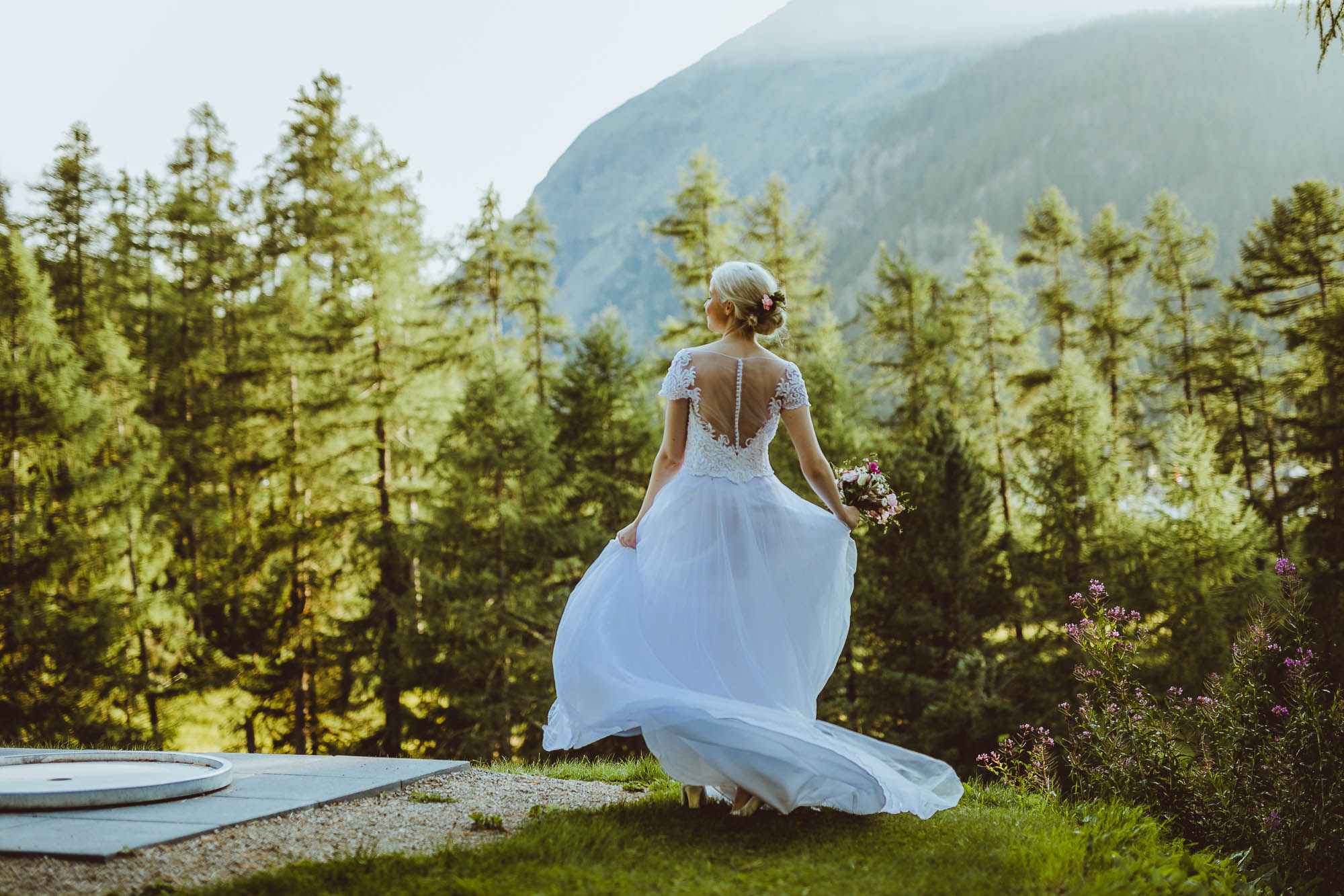 Export x3 Styled Shoot Saratz 150 Styled Shoot Saratz